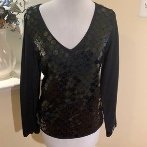 Black long sleeve v neck sweater with large sequin